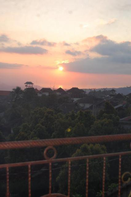 Munduk Aditya Homestay מראה חיצוני תמונה