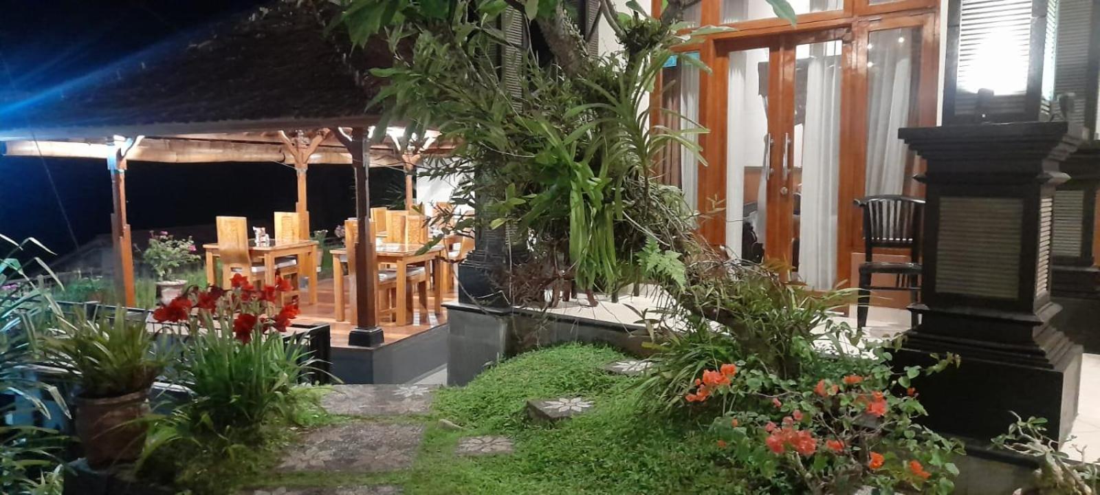 Munduk Aditya Homestay מראה חיצוני תמונה